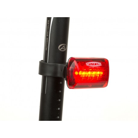 AUTHOR Světlo zad. A-Spitfire R